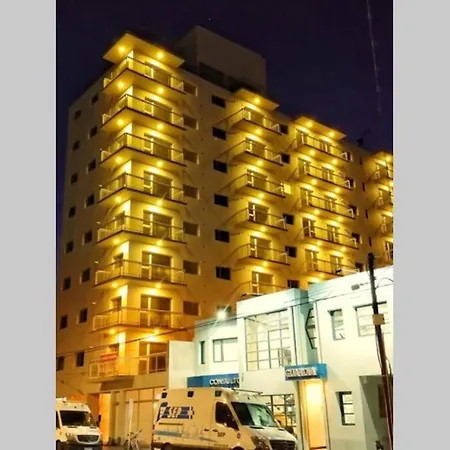 Departamento Puerto Madryn 5 Piso Centrico A 150 Mts Del Mar Con Cochera Exterior photo