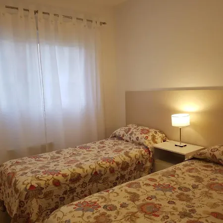 Departamento Puerto Madryn 5 Piso Centrico A 150 Mts Del Mar Con Cochera Exterior photo